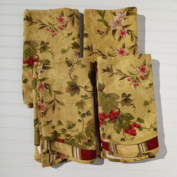 WAVERLY Curtain Valances Chianti Gold Red Grapes Rod Pocket SET OF 4 Scalloped - Picture 1 of 15